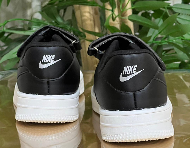 کتونی اسپرت دخترانه پسرانه مدل نایک nike